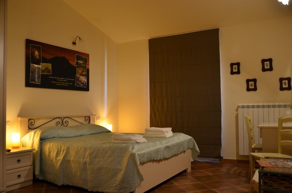 La Carretteria Guest House Mistretta Room photo